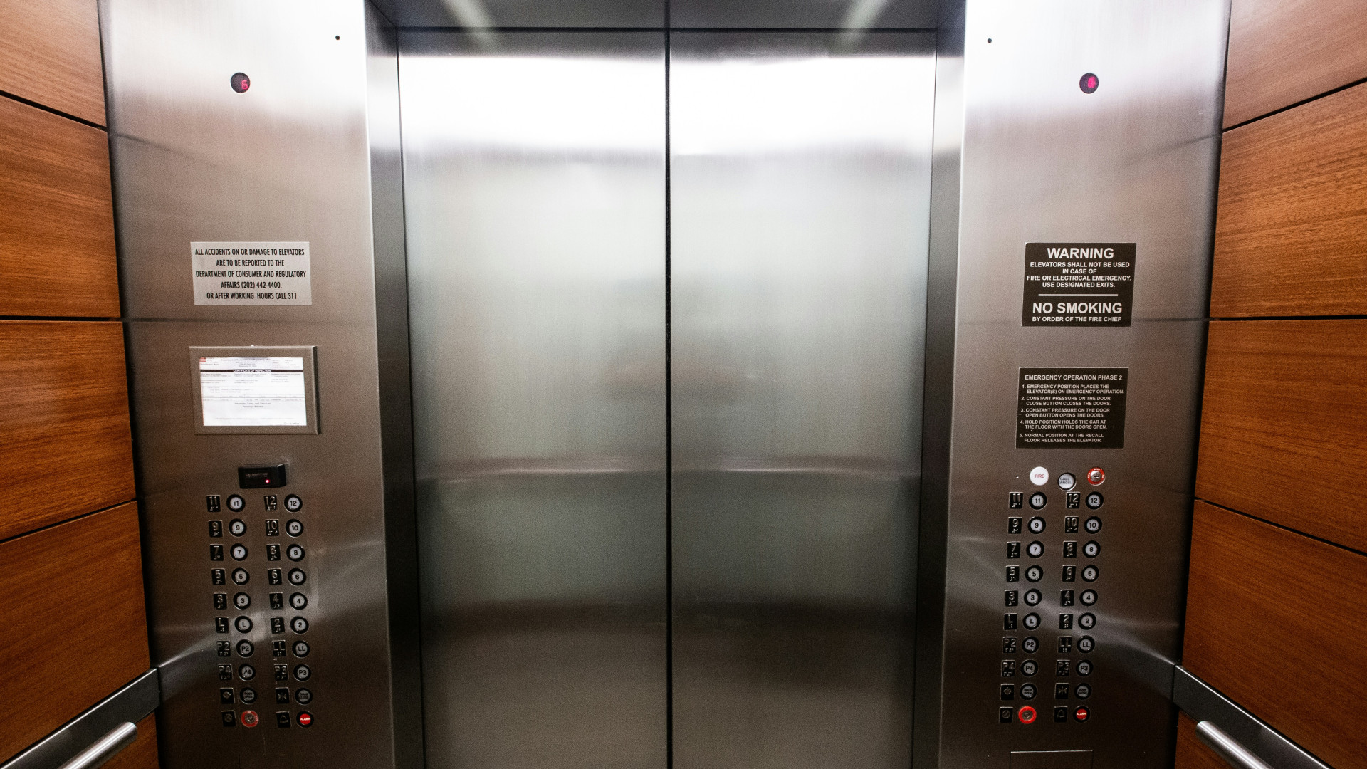Dimensions d’un ascenseur PMR : comment les choisir ?