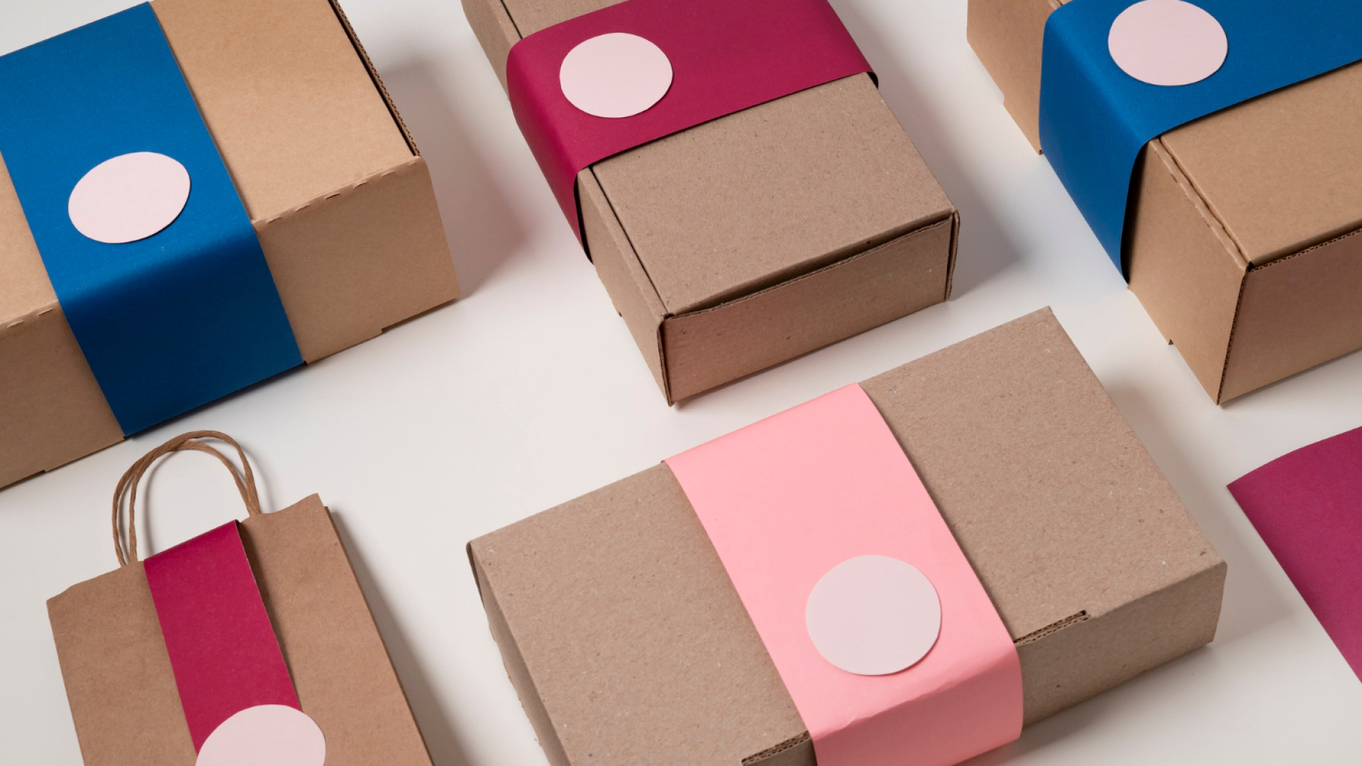 Packaging personnalisé : transformer le service client avec des boîtes à emporter sur-mesure